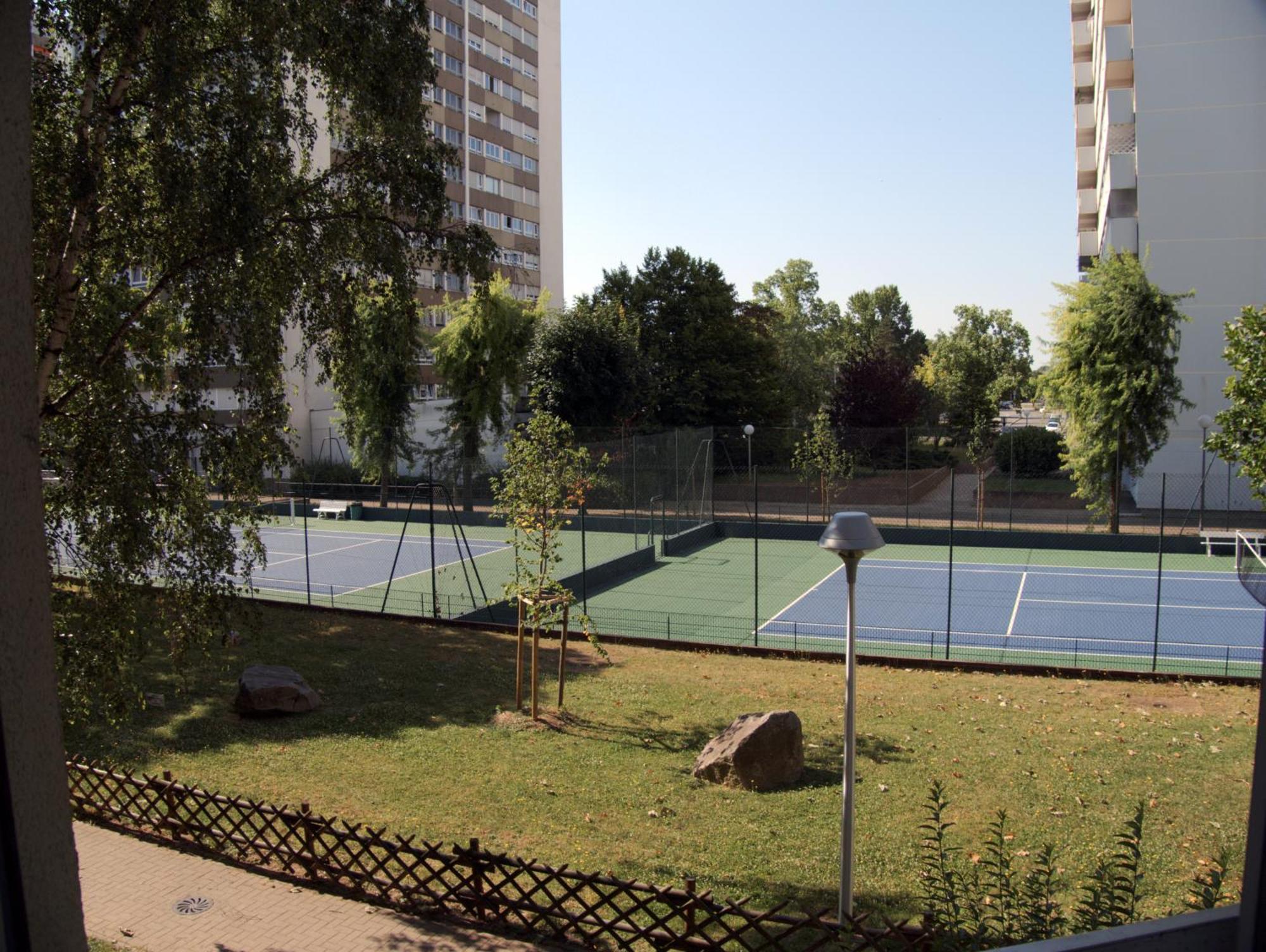 Arbres & Tennis สตราสบูร์ก ภายนอก รูปภาพ